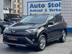Braun Gebraucht 2017 Toyota RAV4 Hybrid Executive SUV | 18.700 € (Fairer Preis)