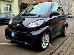 Schwarz Gebraucht 2012 Smart ForTwo Cabrio Cabrio | 6.749 € (Fairer Preis)
