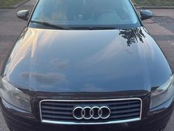Schwarz Gebraucht 2005 Audi A3 Limousine | 1.899 €