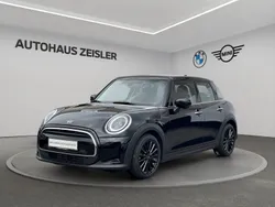 Midnight black Gebraucht 2022 Mini ONE Kleinwagen | 21.810 € (Etwas zu teuer)