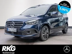 Blau Gebraucht 2025 Mercedes T180 Progressive Van / Kleinbus | 30.990 € (Etwas zu teuer)
