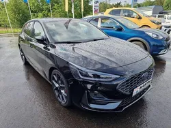 Schwarz Gebraucht 2023 Ford Focus ST Limousine | 32.990 € (Guter Preis)