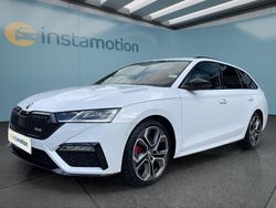 Weiß Gebraucht 2022 Skoda Octavia RS Kombi | 35.149 € (Teuer)