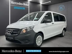 Weiß Gebraucht 2022 Mercedes Vito Van / Kleinbus | 35.990 € (Teuer)