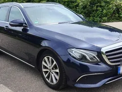 Blau Gebraucht 2018 Mercedes E300 Exclusive Kombi | 18.550 € (Fairer Preis)