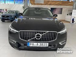 Farbe: schwarz Gebraucht 2021 Volvo XC60 Inscription SUV | 37.650 €