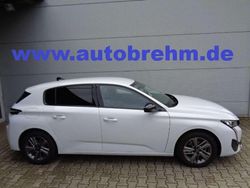 Okenit weiß metallic Gebraucht 2024 Peugeot 308 Allure Limousine | 22.500 € (Fairer Preis)