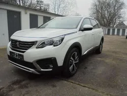 Schwarz Gebraucht 2019 Peugeot 5008 Active Van / Kleinbus | 13.900 €