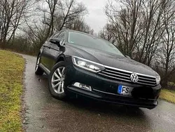 Schwarz Gebraucht 2015 VW Passat Kombi | 14.000 € (Guter Preis)