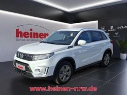 Weiß Gebraucht 2023 Suzuki Vitara Comfort SUV | 19.499 € (Guter Preis)