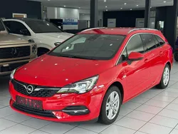 Rot Gebraucht 2020 Opel Astra Elegance Kombi | 13.990 € (Guter Preis)