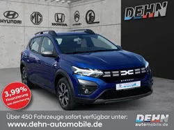 Blau Gebraucht 2023 Dacia Sandero Expression Kleinwagen | 17.450 € (Fairer Preis)