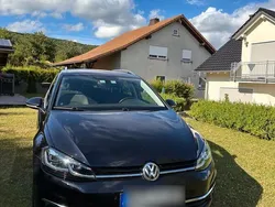Schwarz Gebraucht 2017 VW Golf VII Highline Kombi | 13.560 € (Fairer Preis)