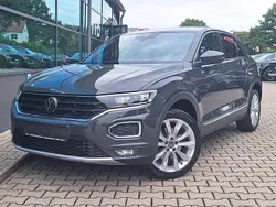 Grau Gebraucht 2021 VW T-Roc Sport SUV | 29.000 € (Teuer)