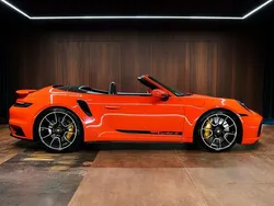 Orange Gebraucht 2020 Porsche 992 Cabrio | 224.992 € (Etwas zu teuer)