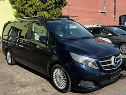 Cavansitblau Gebraucht 2015 Mercedes V220 Edition Van / Kleinbus | 26.999 € (Fairer Preis)