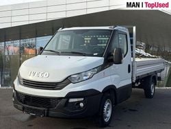Weiß Gebraucht 2017 Iveco Daily Van / Kleinbus | 23.681 €