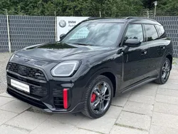 Schwarz Gebraucht 2024 Mini John Cooper Works Countryman SUV | 42.790 € (Fairer Preis)