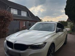 Weiß Gebraucht 2017 BMW 330 Gran Turismo M Sport Limousine | 16.600 € (Fairer Preis)