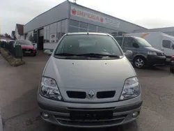 Gebraucht 2001 Renault Scénic Van / Kleinbus | 3.999 € (Teuer)