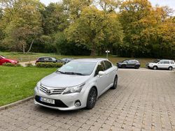 Silber Gebraucht 2012 Toyota Avensis Limousine | 11.500 €