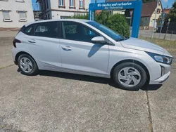 Grau Neu 2025 Hyundai i20 Limousine | 16.990 € (Guter Preis)