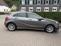 Grau Gebraucht 2013 Mercedes A180 Limousine | 10.500 € (Guter Preis)