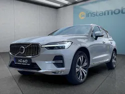 Silber Gebraucht 2023 Volvo XC60 Plus SUV | 44.849 € (Fairer Preis)