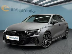 Grau Gebraucht 2025 Audi RS3 Sportback Kleinwagen | 70.749 € (Etwas zu teuer)