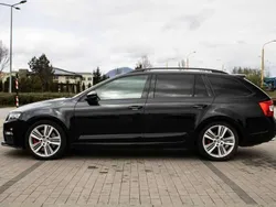 Schwarz Gebraucht 2015 Skoda Octavia RS Kombi | 12.000 € (Fairer Preis)