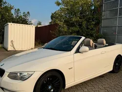 Weiß Gebraucht 2013 BMW 320 Cabriolet Cabrio | 8.200 € (Guter Preis)