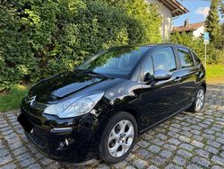 Schwarz Gebraucht 2013 Citroën C3 SELECTION Kleinwagen | 2.990 € (Fairer Preis)