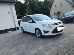 Weiß Gebraucht 2011 Ford C-MAX Van / Kleinbus | 5.400 € (Etwas zu teuer)