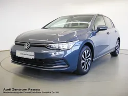 Grau Gebraucht 2022 VW Golf VIII Active | 24.890 € (Fairer Preis)