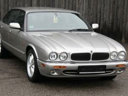 Silber metallic Gebraucht 1999 Jaguar XJ Executive Limousine | 19.999 €