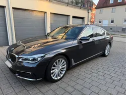 Grau Gebraucht 2017 BMW 730 Performance Limousine | 24.500 € (Superpreis)