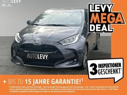 Grau Gebraucht 2024 Toyota Yaris Style Limousine | 25.444 € (Etwas zu teuer)
