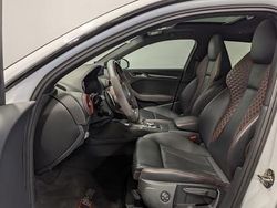 Metallic Gebraucht 2019 Audi RS3 Sportback Kleinwagen | 43.790 € (Teuer)