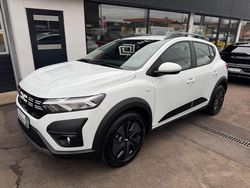 Arktis weiß Gebraucht 2025 Dacia Sandero Expression Limousine | 16.750 € (Guter Preis)