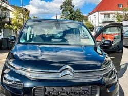 Schwarz Gebraucht 2024 Citroën Berlingo PureTech Van / Kleinbus | 19.500 € (Superpreis)