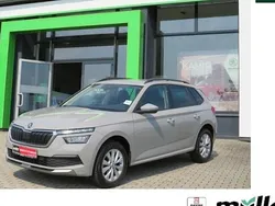 Grau Gebraucht 2021 Skoda Kamiq Ambition SUV | 18.990 € (Guter Preis)