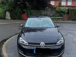 Schwarz Gebraucht 2016 VW Golf VII Limousine | 10.500 € (Guter Preis)