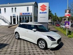 Weiß Neu 2025 Suzuki Swift Comfort Limousine | 18.750 €