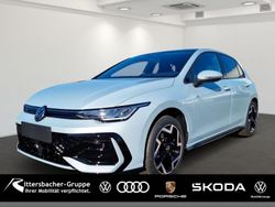 Crystal ice blue metallic / sc Neu 2025 VW Golf VIII R-line Limousine | 38.990 € (Etwas zu teuer)