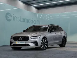 Grau Gebraucht 2024 Volvo V90 Ultra Kombi | 59.199 € (Etwas zu teuer)