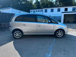 Silber Gebraucht 2009 Opel Meriva Van / Kleinbus | 3.800 € (Fairer Preis)