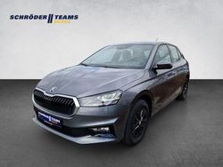 Graphite grau metallic Gebraucht 2024 Skoda Fabia Style Kleinwagen | 17.480 € (Superpreis)