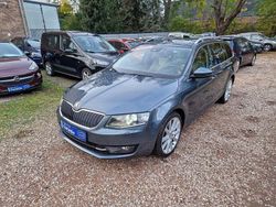 Grau Gebraucht 2016 Skoda Octavia Kombi | 13.900 € (Fairer Preis)