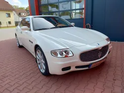 Weiß Gebraucht 2006 Maserati Quattroporte Limousine | 15.890 € (Guter Preis)