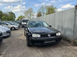 Schwarz Gebraucht 2002 VW Golf IV Edition Limousine | 1.500 € (Superpreis)